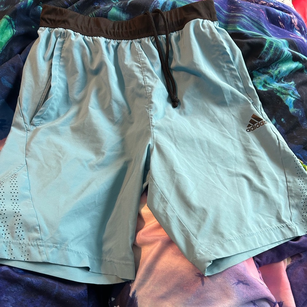 Men’s light shorts